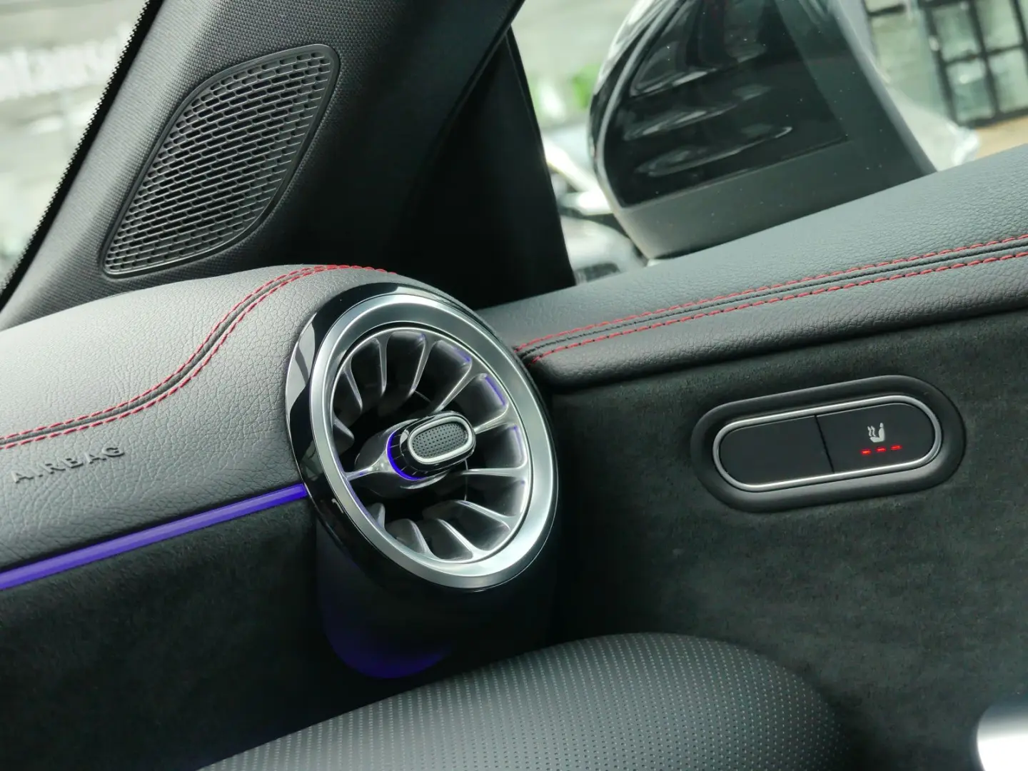 CLA 220d AMG +Panorama+R-Kamera+LED-Scheinw+MBUX