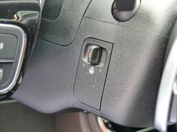 CLA 220d AMG +Panorama+R-Kamera+LED-Scheinw+MBUX