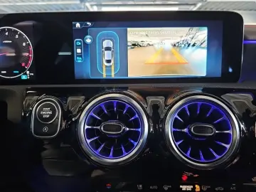 CLA 180 Coupé AMG +KAM.+LED+AMBI.+HEIZB. LENKRAD