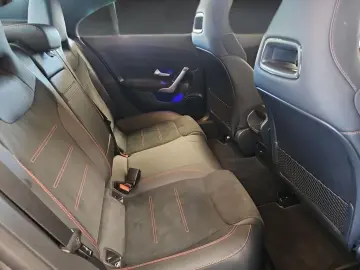 CLA 180 Coupé AMG +KAM.+LED+AMBI.+HEIZB. LENKRAD