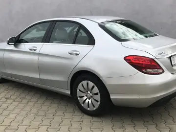 Mercedes-Benz C 180 (BlueTEC) d 7G-TRONIC