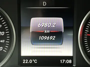 Mercedes-Benz C 180 (BlueTEC) d 7G-TRONIC