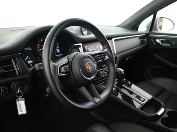 Macan Chrono Pano ACC Keyless Sportabgas 21