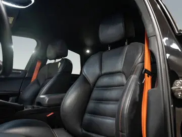 Macan GTS Sport Chrono BOSE Sitzbelüftung PDLS+