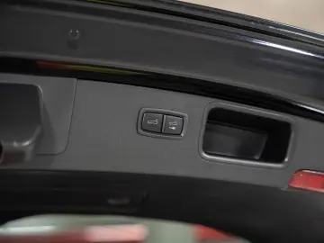 Macan GTS Sport Chrono BOSE Sitzbelüftung PDLS+