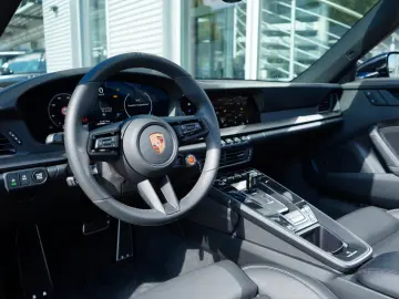 992.2 911 4 GTS T CABRIO BOSE/LIFT/HD-MTX/INNO-D