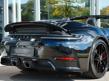992.2 911 4 GTS T CABRIO BOSE/LIFT/HD-MTX/INNO-D