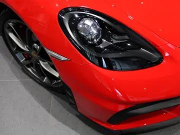 Porsche 718 Spyder