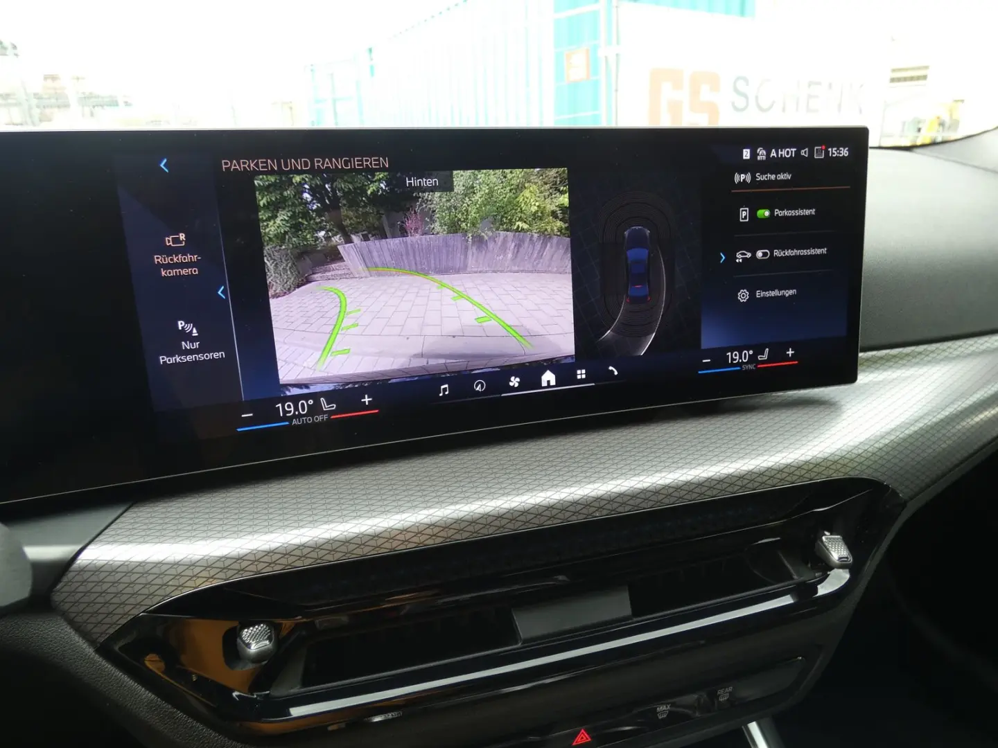 330e xDrive Limousine M Sportpaket DAB LED Shz