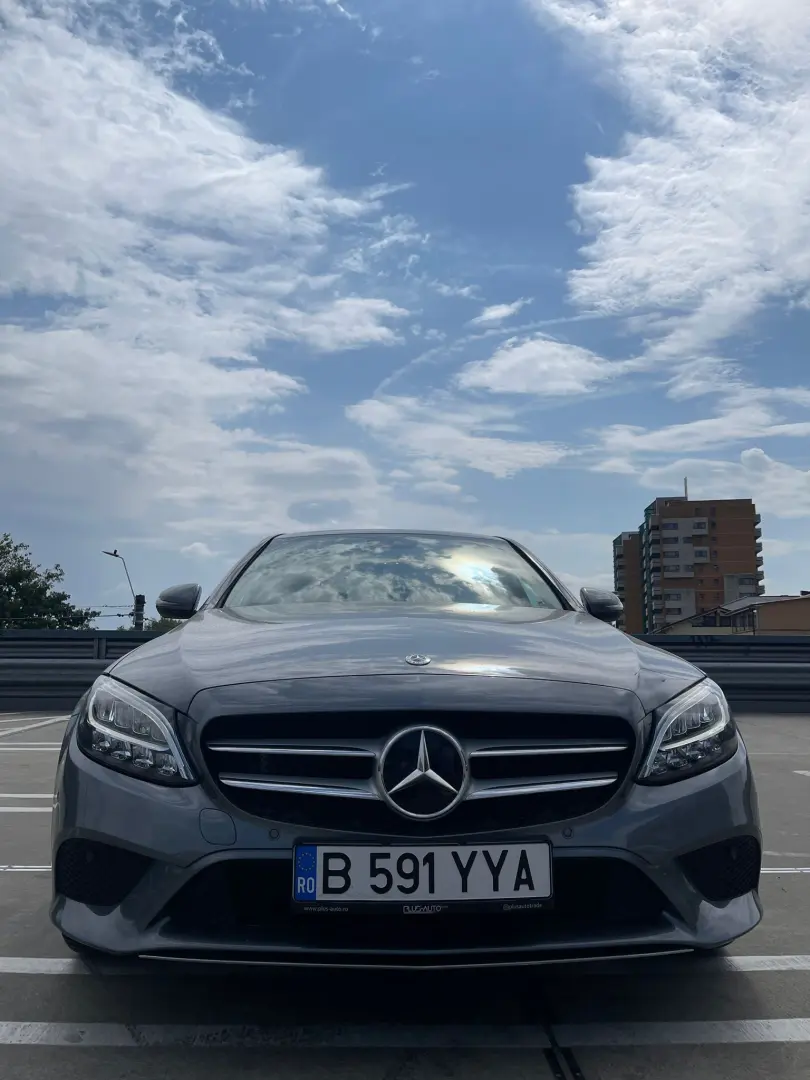 Mercedes-Benz C 220