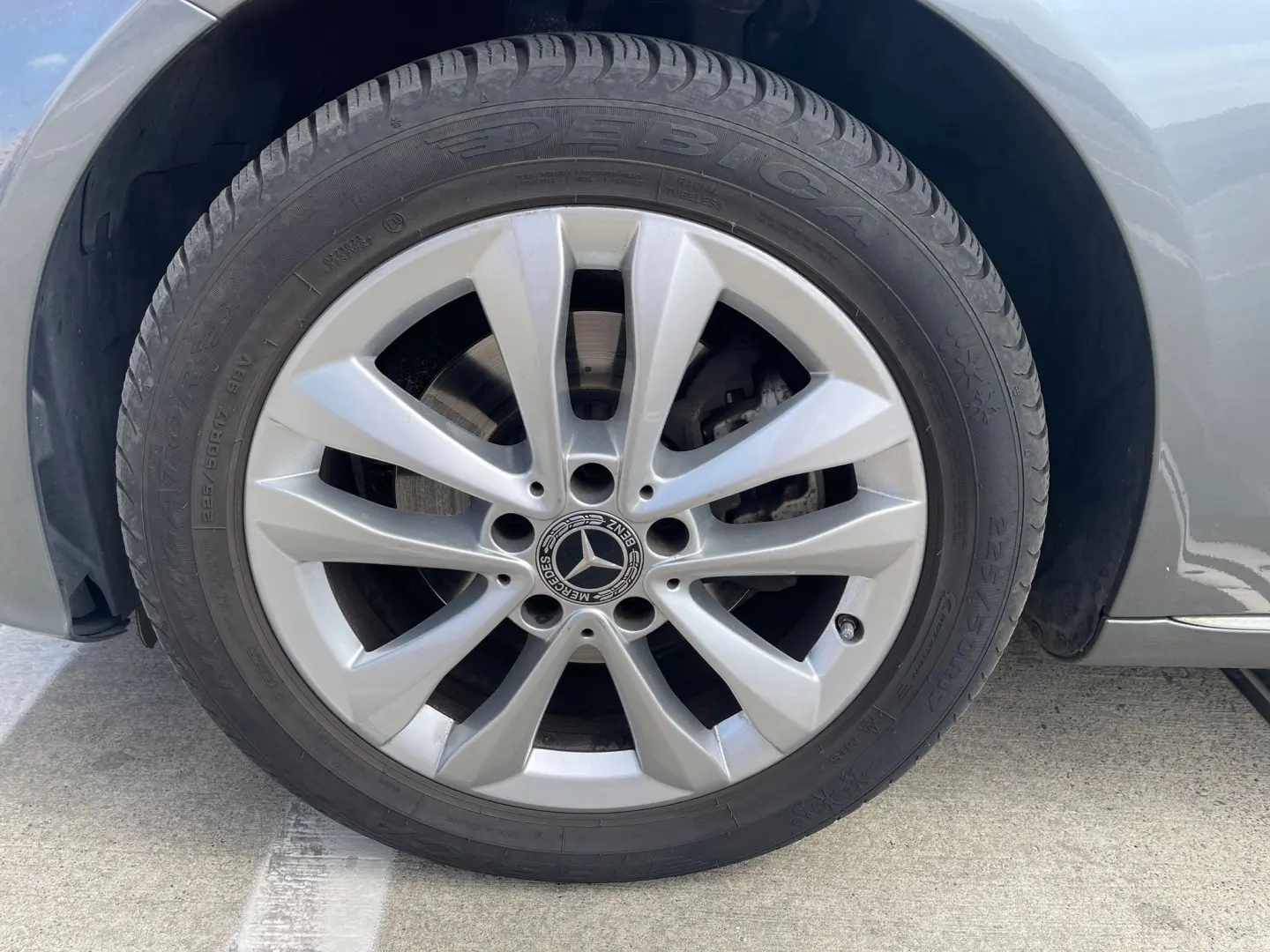 Mercedes-Benz C 220