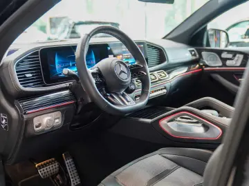 Mercedes-Benz GLE 53 AMG 4M+ Coupé Night flowing lines