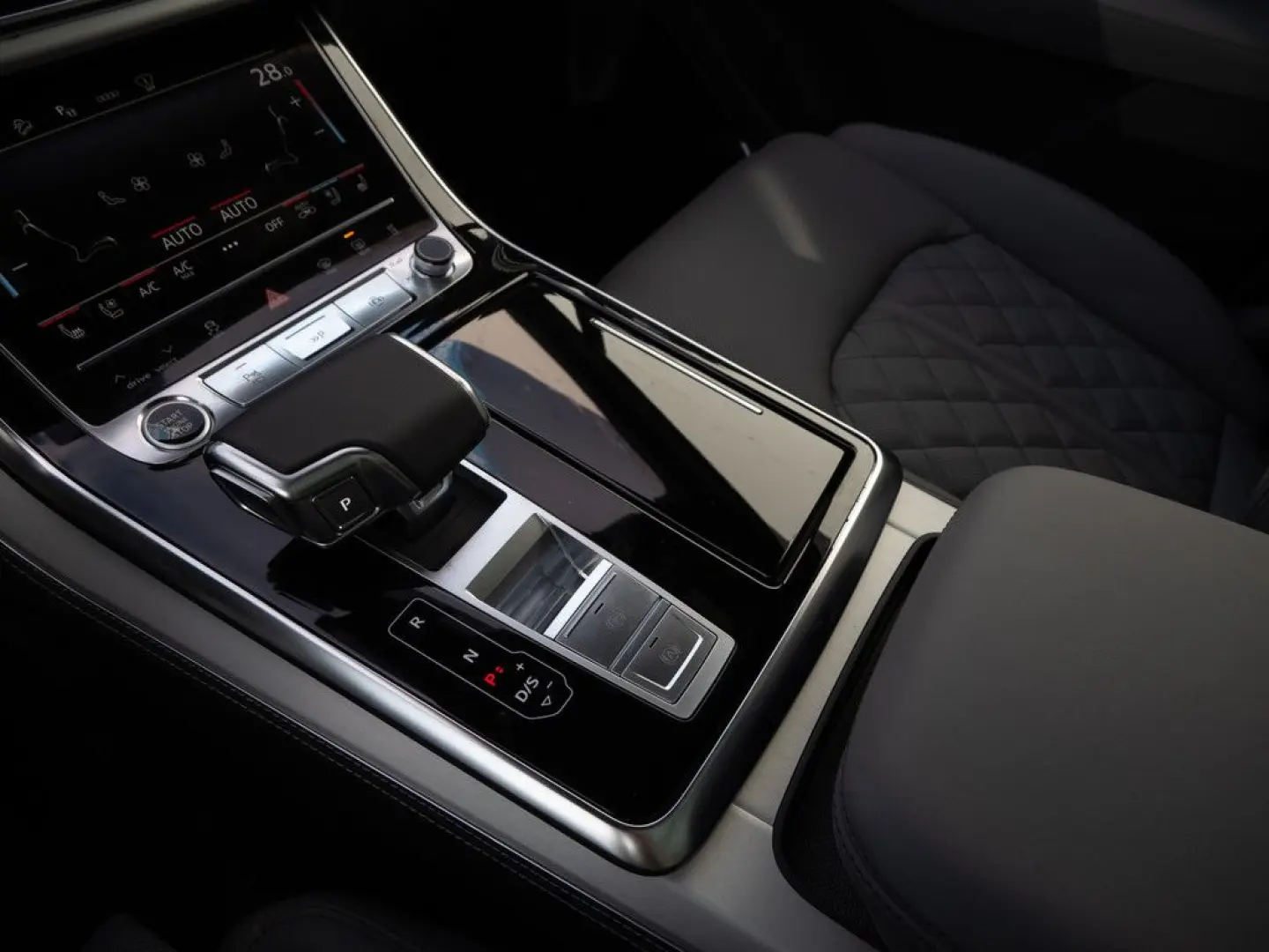Q7 S line 50 TDI quattro MATRIX-LED LASER 360°