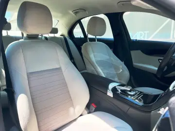 MERCEDES C180 CDI 9G-TRONIC