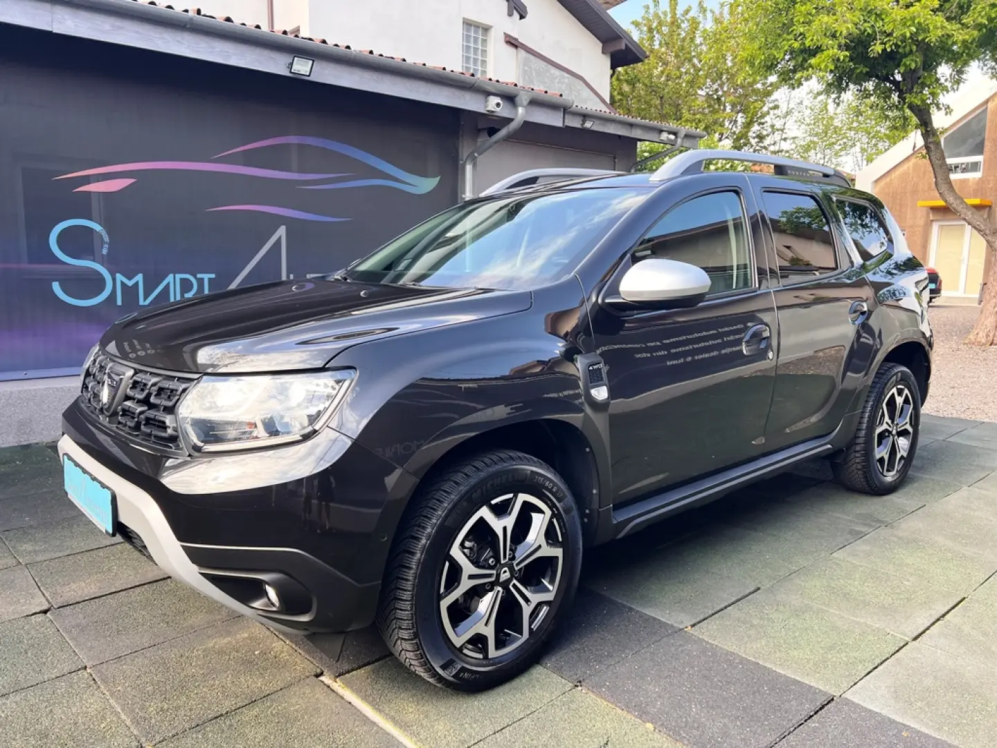 DACIA DUSTER 4X4 ORANGE