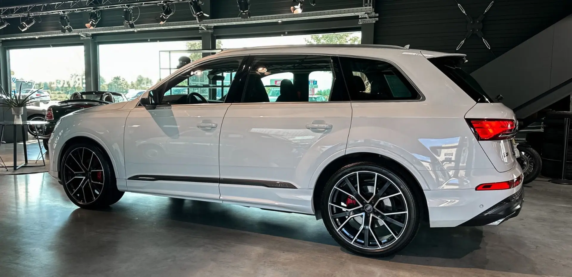 Q7 45 TDI QUATTRO-S LINE-STHZ-1.HAND-19%-MÜNCHEN