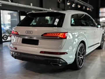Q7 45 TDI QUATTRO-S LINE-STHZ-1.HAND-19%-MÜNCHEN