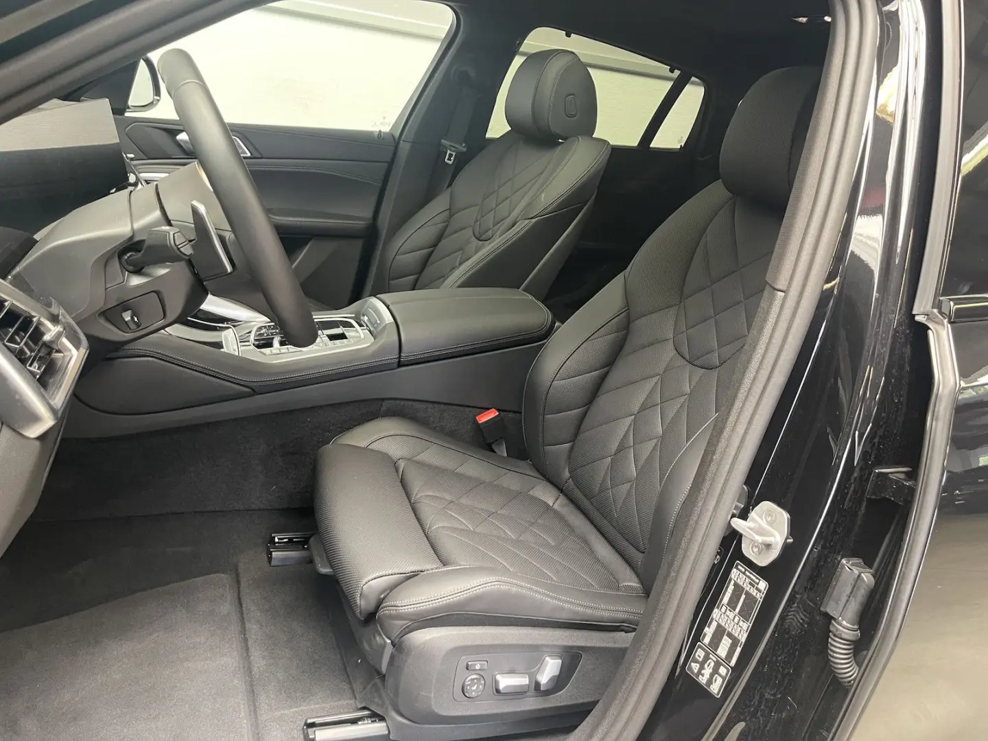 X6 30 d xDr. M Sport /PANO/Soft-Close/HUD/Iconic