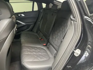 X6 30 d xDr. M Sport /PANO/Soft-Close/HUD/Iconic
