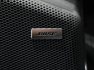 Porsche Macan Electric