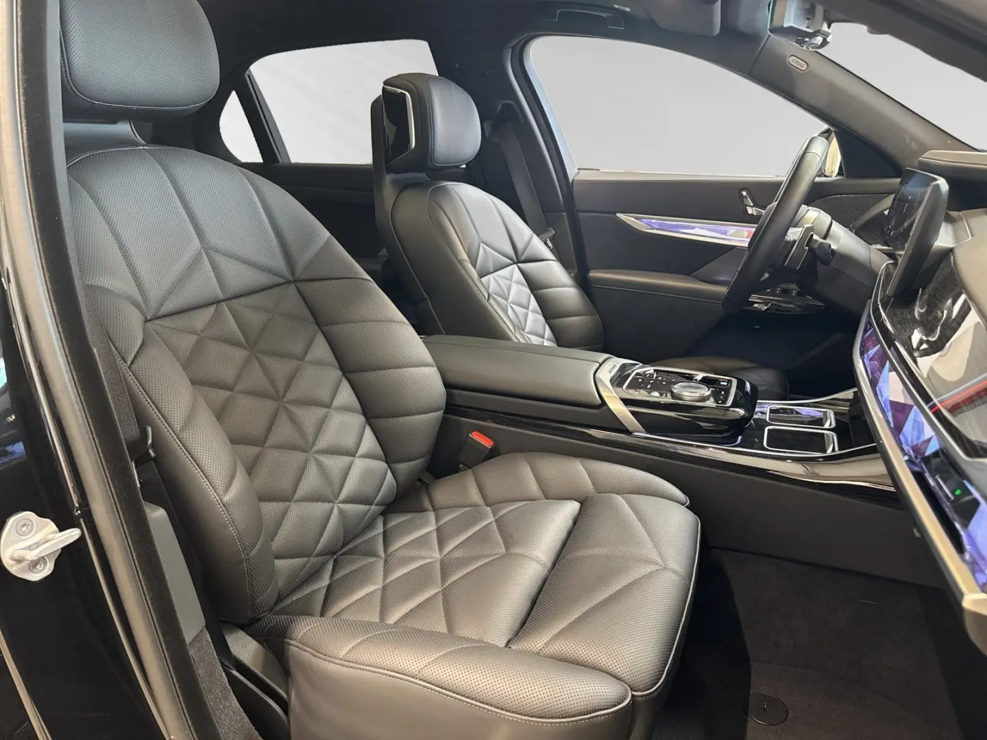740d xDrive M Sport|SkyLounge|B&W