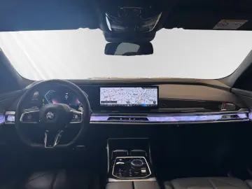 740d xDrive M Sport|SkyLounge|B&W