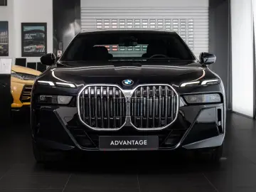 740d xDrive/360/LED/B&W/Pano/HeadUp/SoftClose