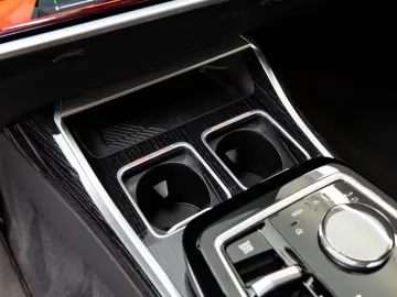 740d xDrive/360/LED/B&W/Pano/HeadUp/SoftClose