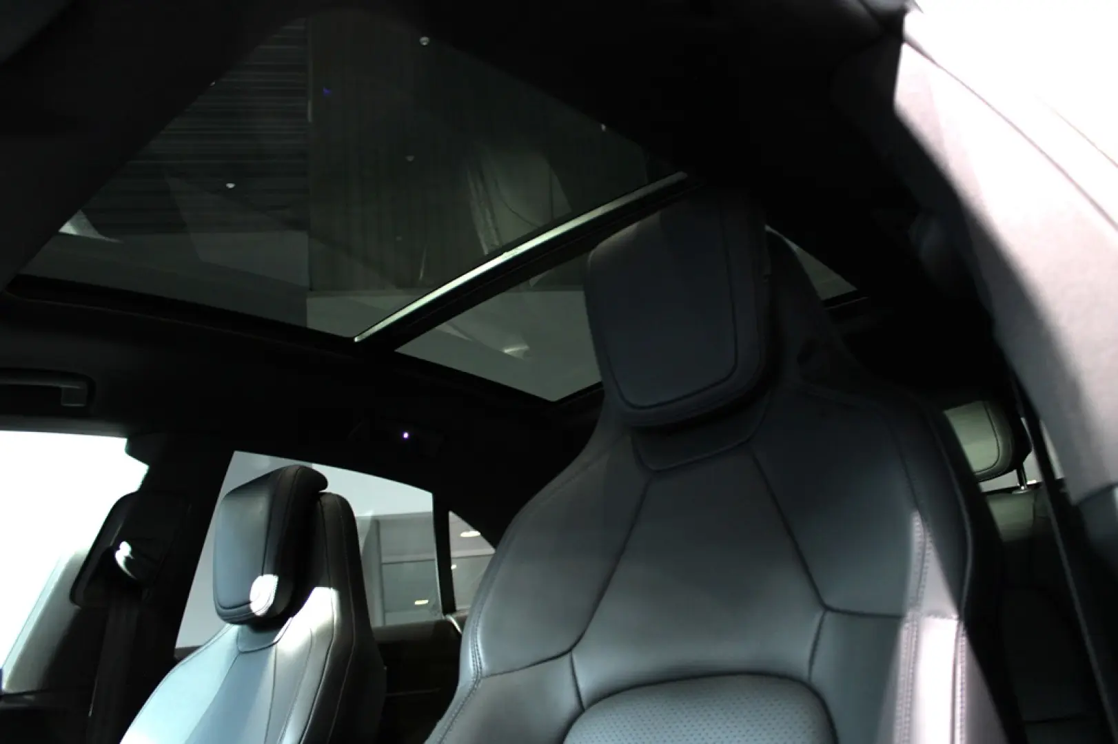 Porsche Macan 4 Electric