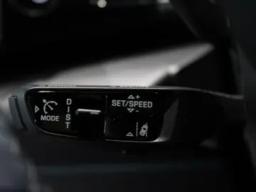 Porsche Macan 4 Electric