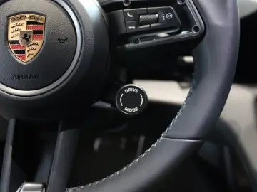 Porsche Taycan Sport Turismo