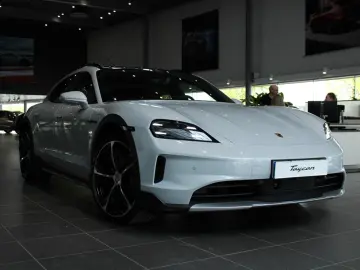 Porsche Taycan 4 Cross Turismo