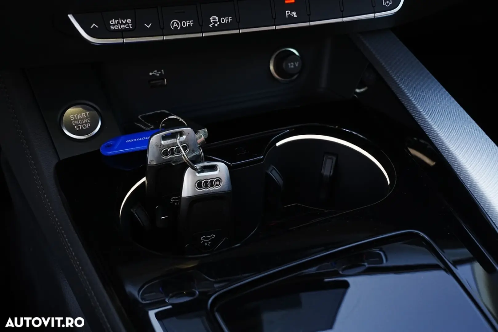 Audi A4 40 TFSI S tronic design