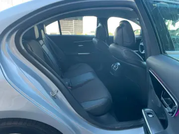 C 220 d AVANTGARDE R-Kamera+Carplay+TotW+Ambient