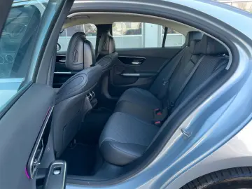 C 220 d AVANTGARDE R-Kamera+Carplay+TotW+Ambient