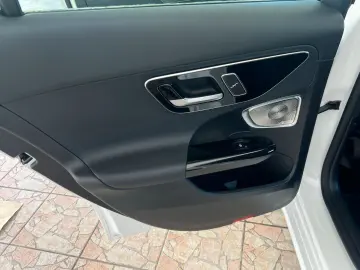 C 220 d SHD/Navi/LED/Kamera/Parktronic/Sitzhzg.