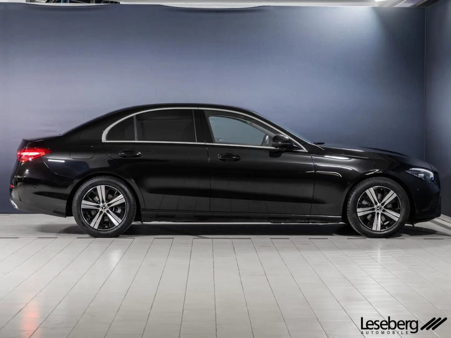 C 220 d AVANTGARDE LED   AHK  DISTRONIC  Kamera