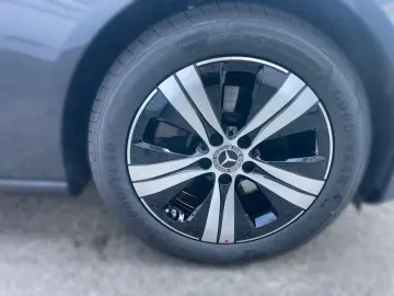 C 220 d Avantgarde AHK TWA MBUX Ambi RKam CarP