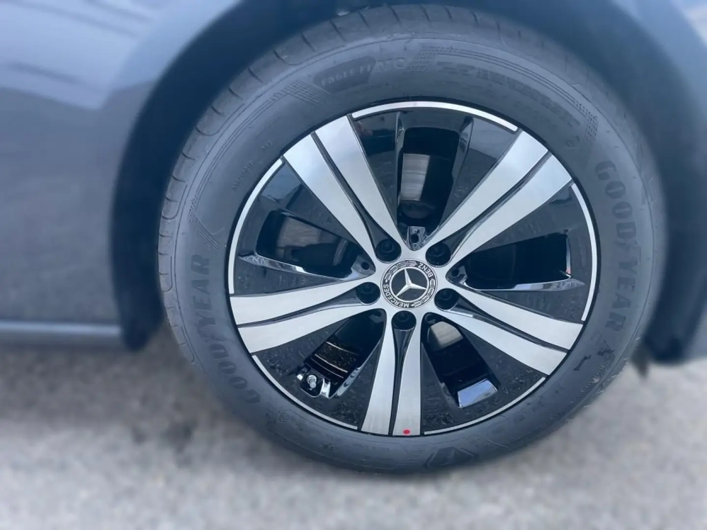 C 220 d Avantgarde AHK TWA MBUX Ambi RKam CarP