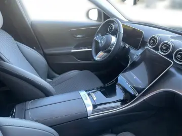 C 220 d Avantgarde AHK TWA MBUX Ambi RKam CarP
