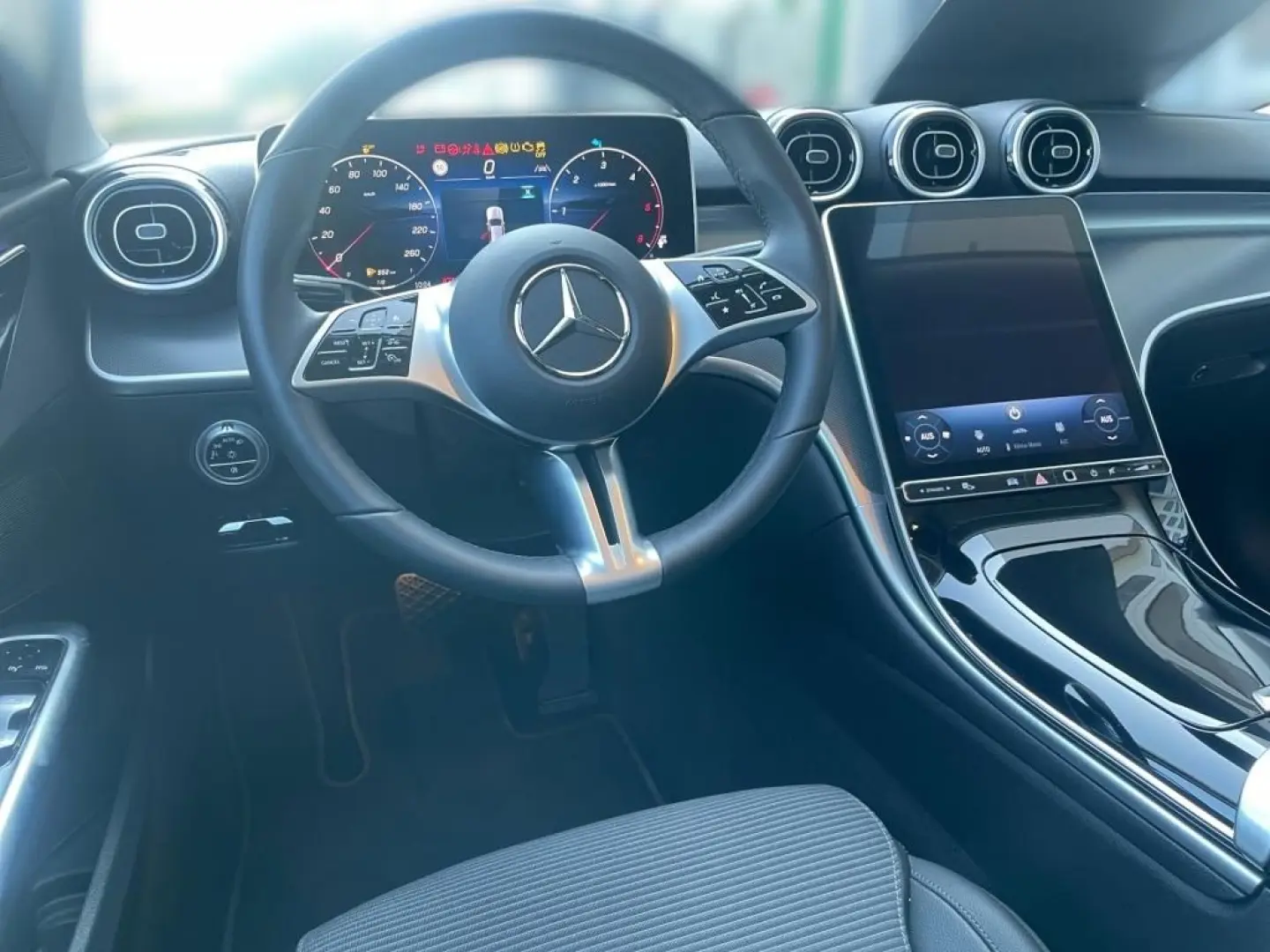 C 220 d Avantgarde AHK TWA MBUX Ambi RKam CarP
