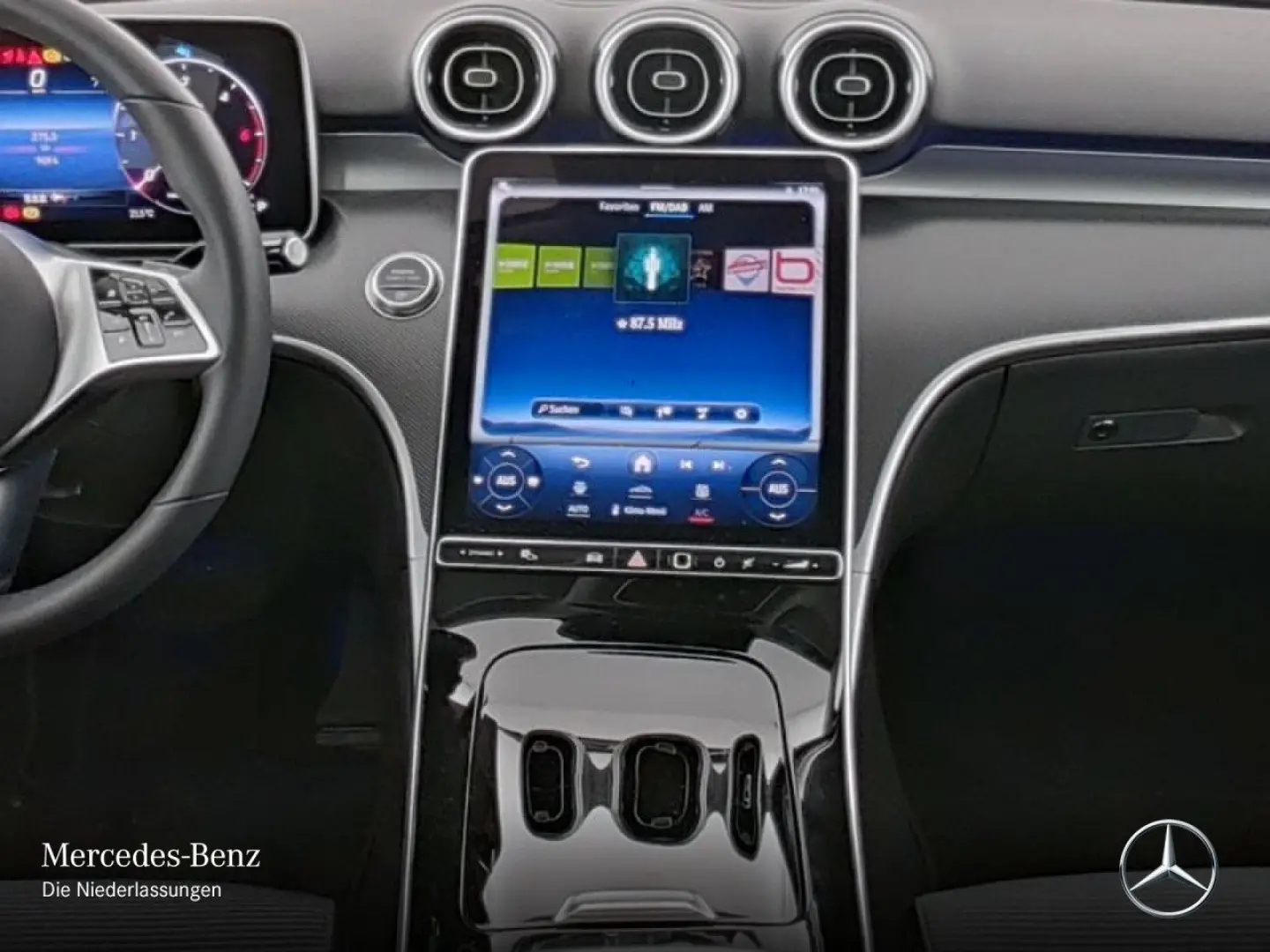 C 220 d Avantgarde Advanced AHK RüKam LED