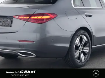 C 220 d AVANTGARDE AHK TOTWINKEL LED KAMERA SMI