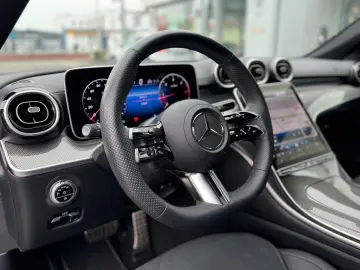 C220d LIMO AMG LINE WIDESCREEN KAMERA MBUX