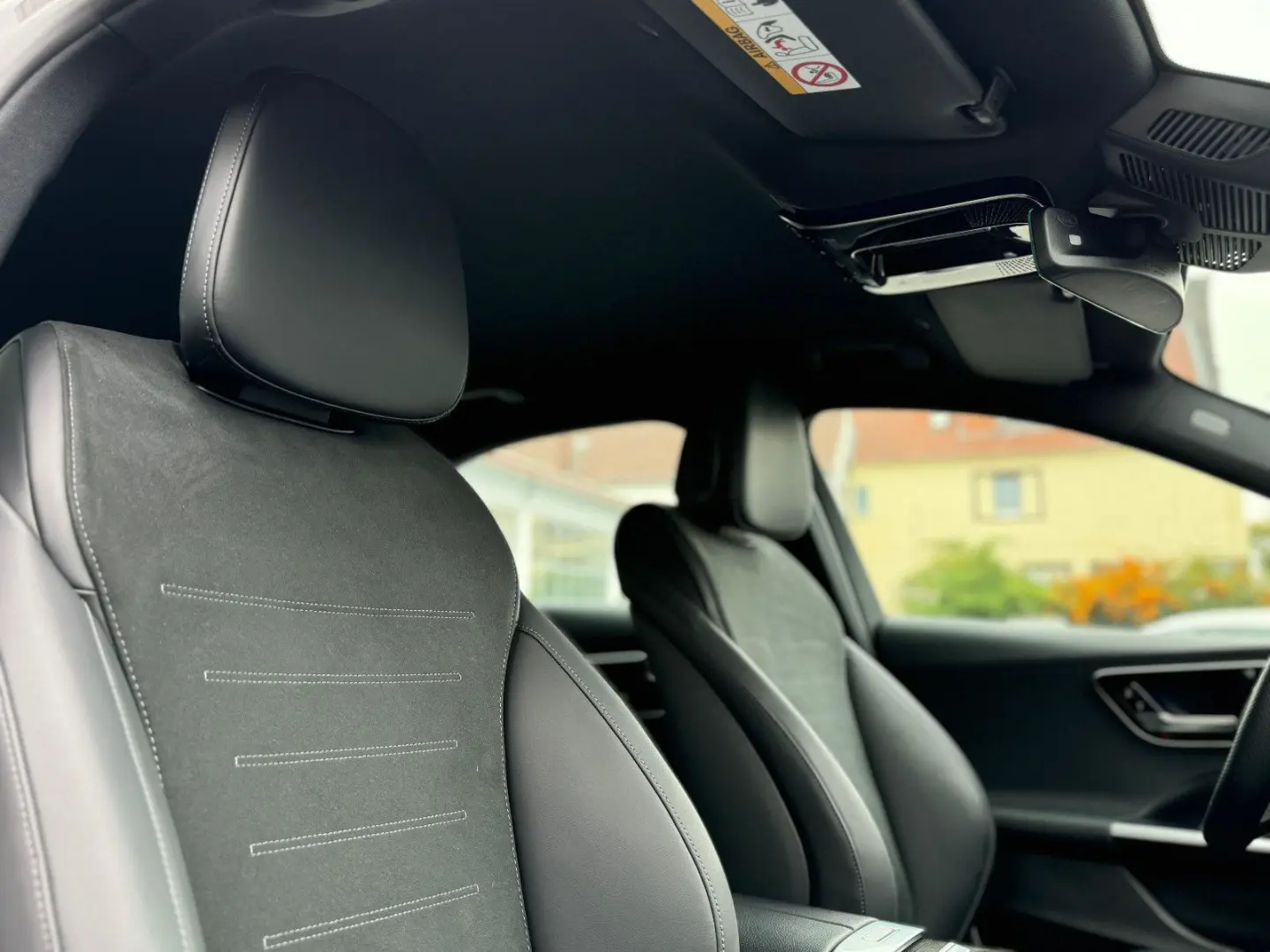 C220d LIMO AMG LINE WIDESCREEN KAMERA MBUX