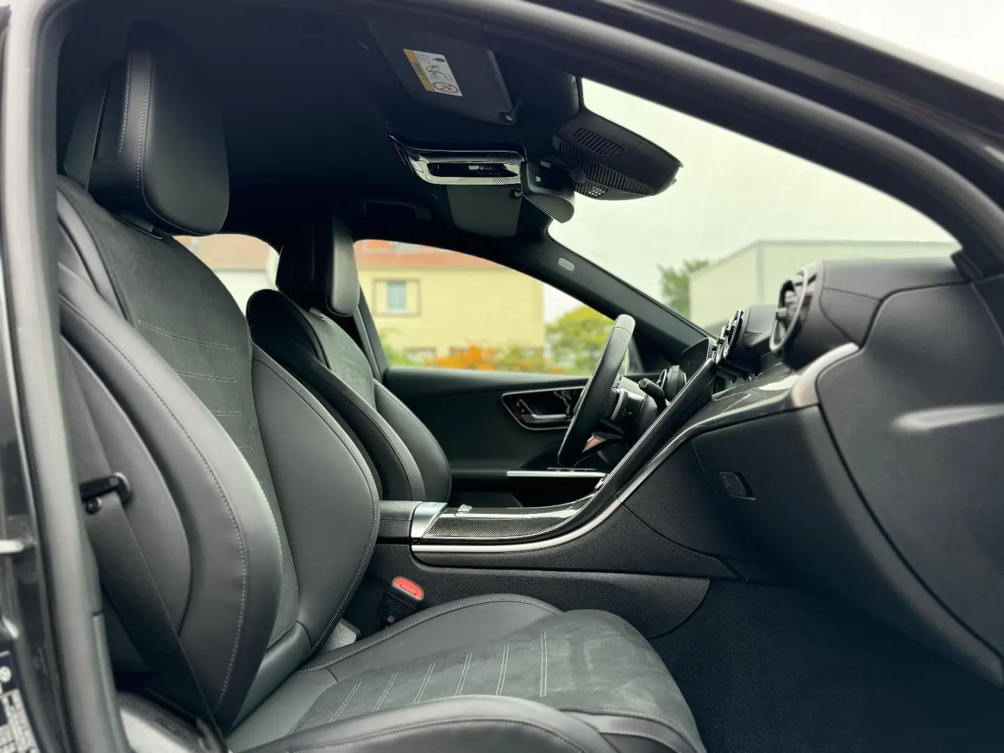 C220d LIMO AMG LINE WIDESCREEN KAMERA MBUX