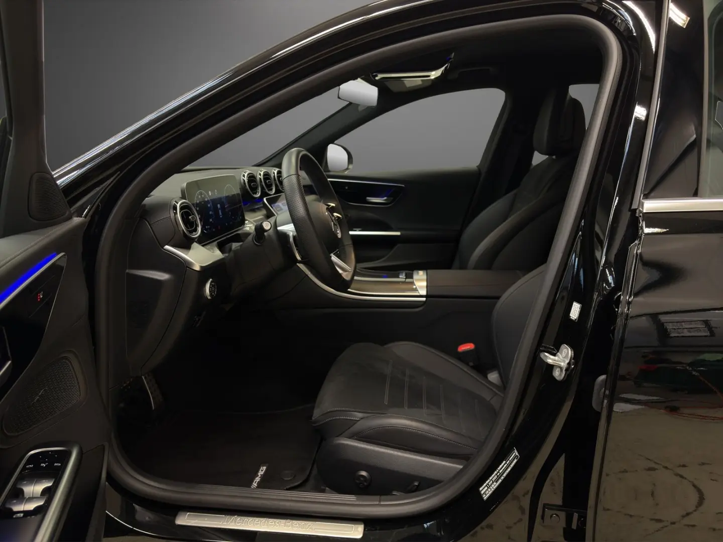 C 220 d AMG Spurhalte AHK Alarm Keyless Kamera