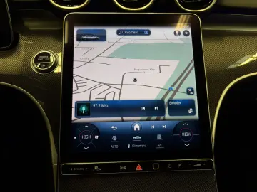 C 220 d AMG Spurhalte AHK Alarm Keyless Kamera