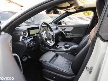 Mercedes-Benz CLA AMG 35 4Matic AMG Speedshift 7G-DCT