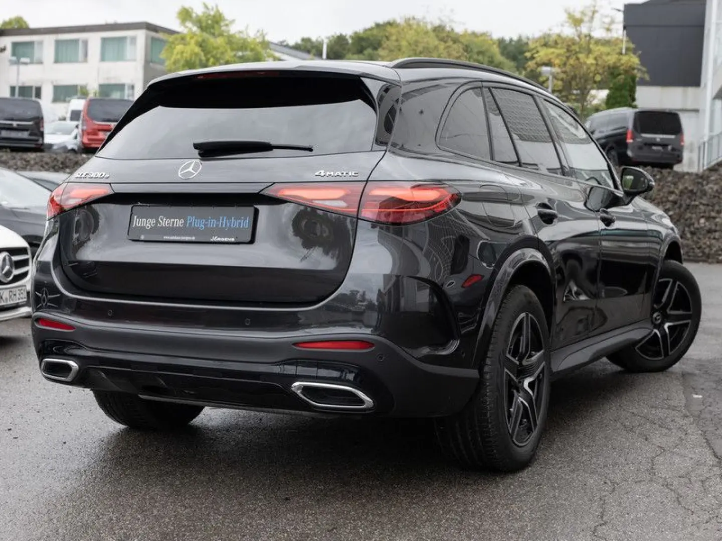 GLC 300 e 4M AMG-Sport 360 Pano AHK Distr Night